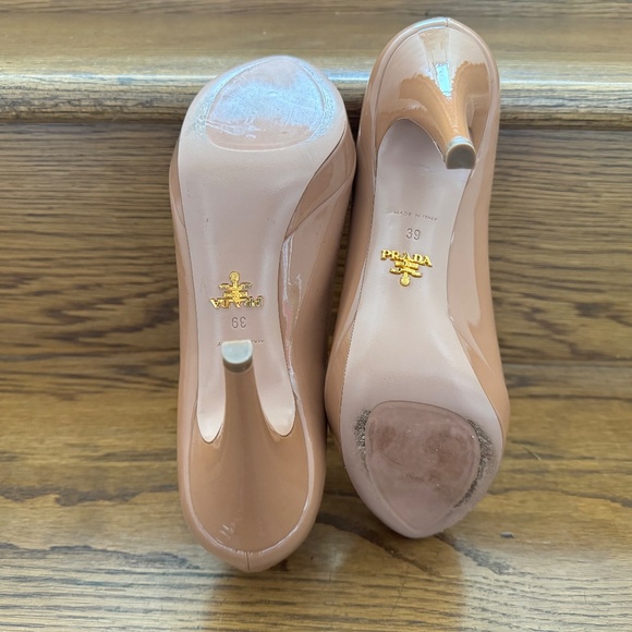Prada Open Toe Nude Patent Leather Platform Like New 9 - Picture 4 of 5